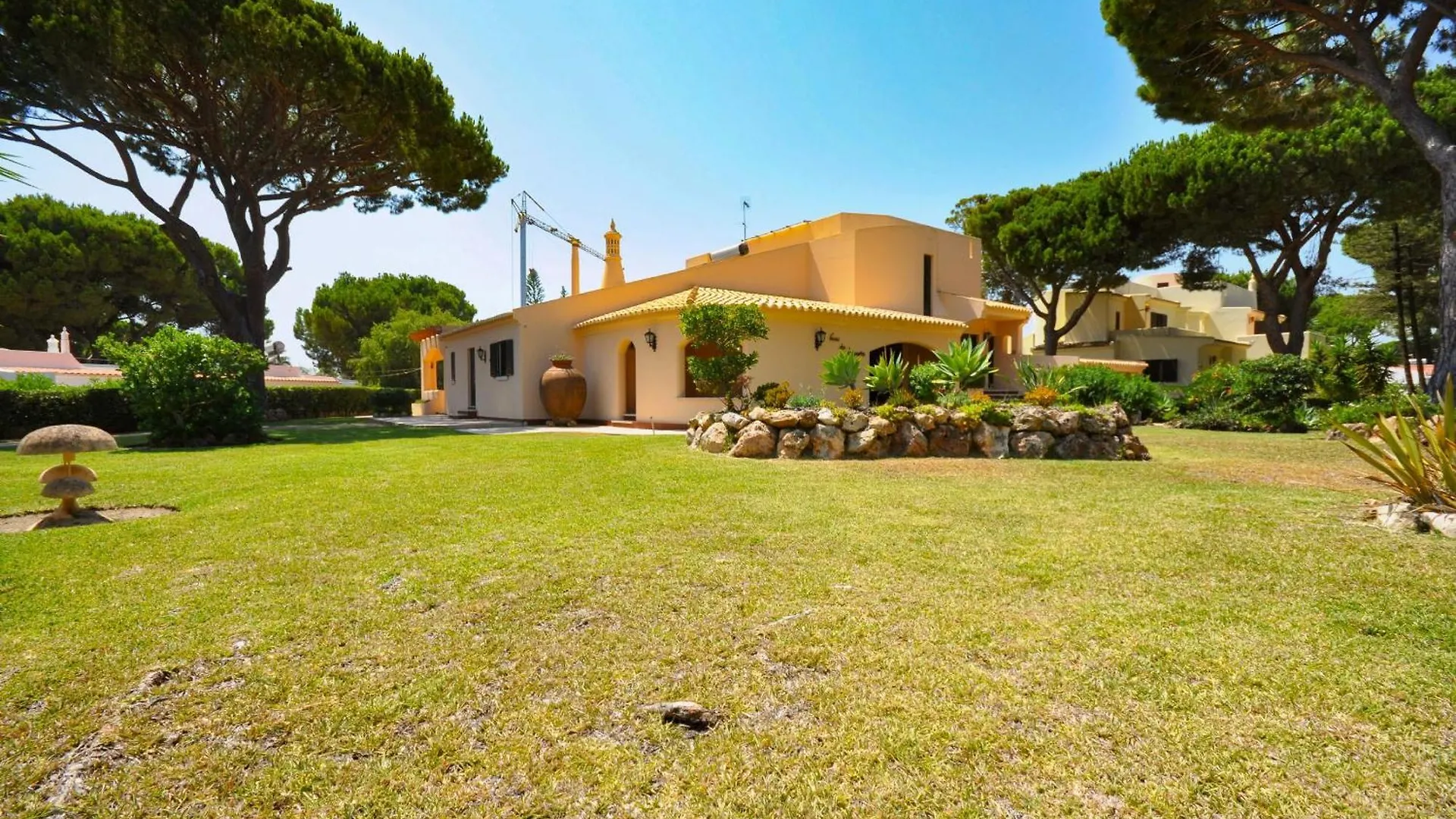 Villa Gardenia Quarteira Portugal